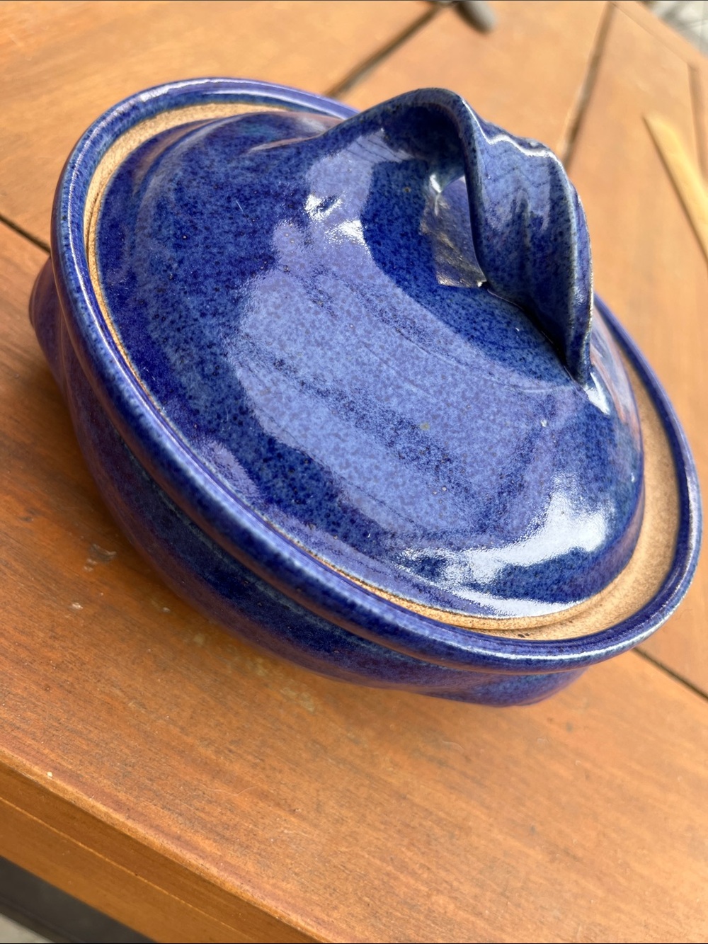Twist handle sugar bowl: Handcrafted Deep Blue Ceramic Lidded Dish